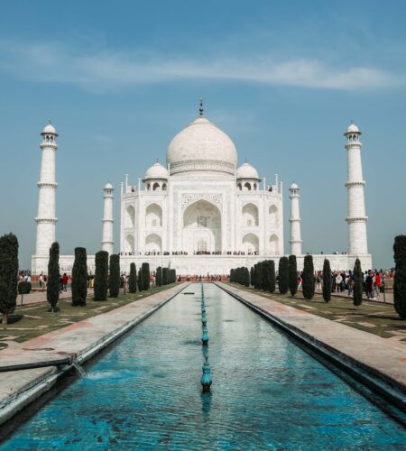 Memorable Trip: A Tour of the Taj Mahal from the United States