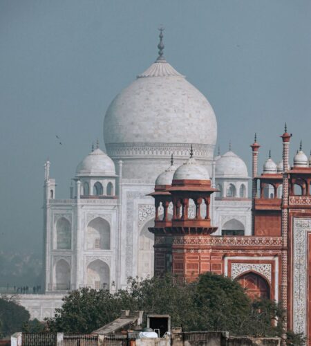 Same day tour of Taj Mahal by car